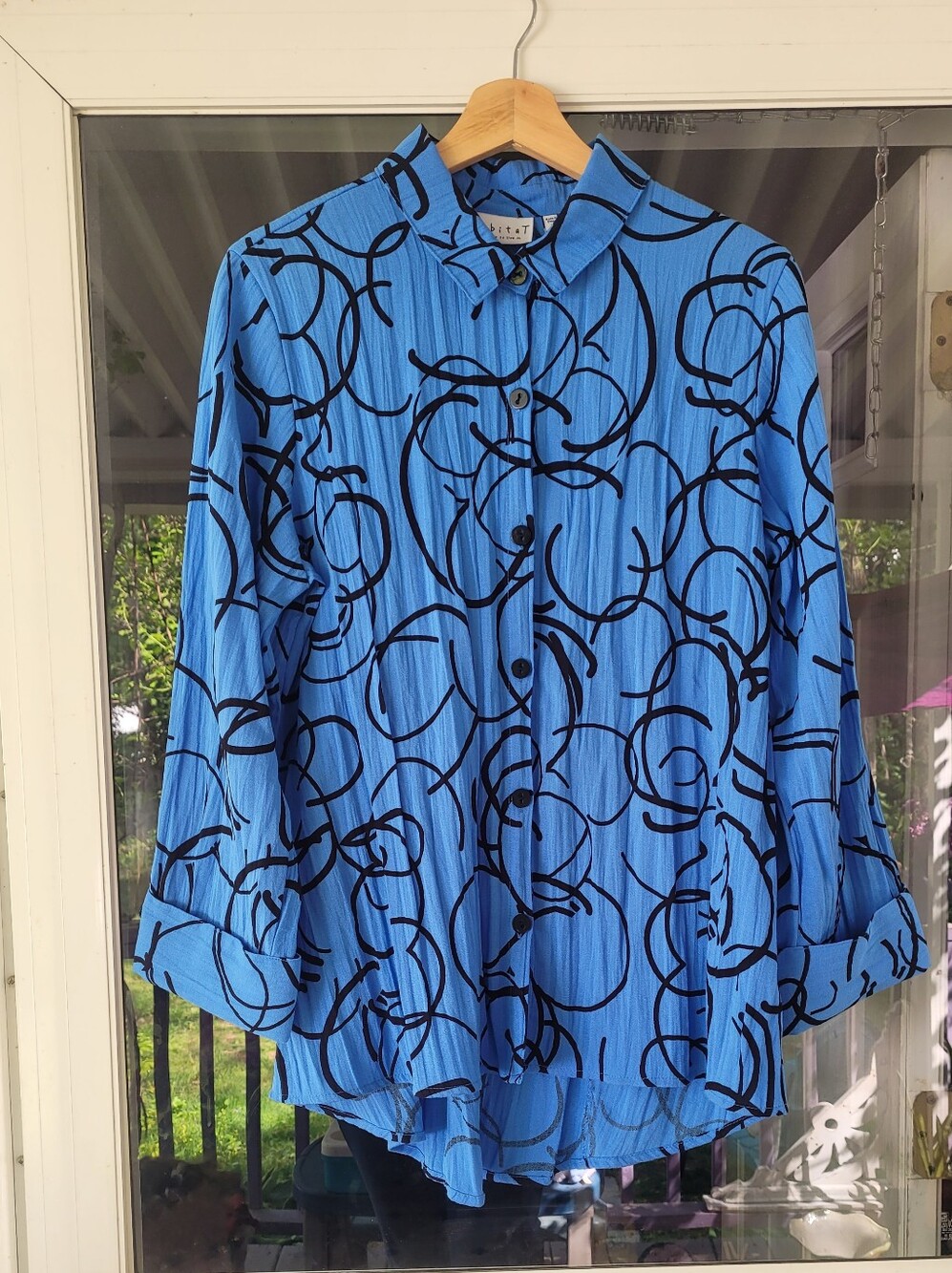 Habitat Clothes To Live In Artsy Blue Blouse Medium Button Up